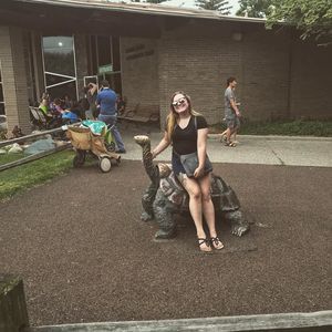 Meet your Posher, Katelyn